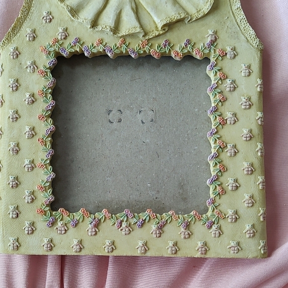 CAT Accent Decor Whimsical Picture Frame Holds 3x5 - Picture 4 of 9